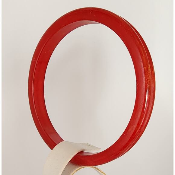 Vintage Bakelite Bangle Cherry Red Ribbed Edge Simichrome Tested 7.75" Bracelet - Picture 4 of 8